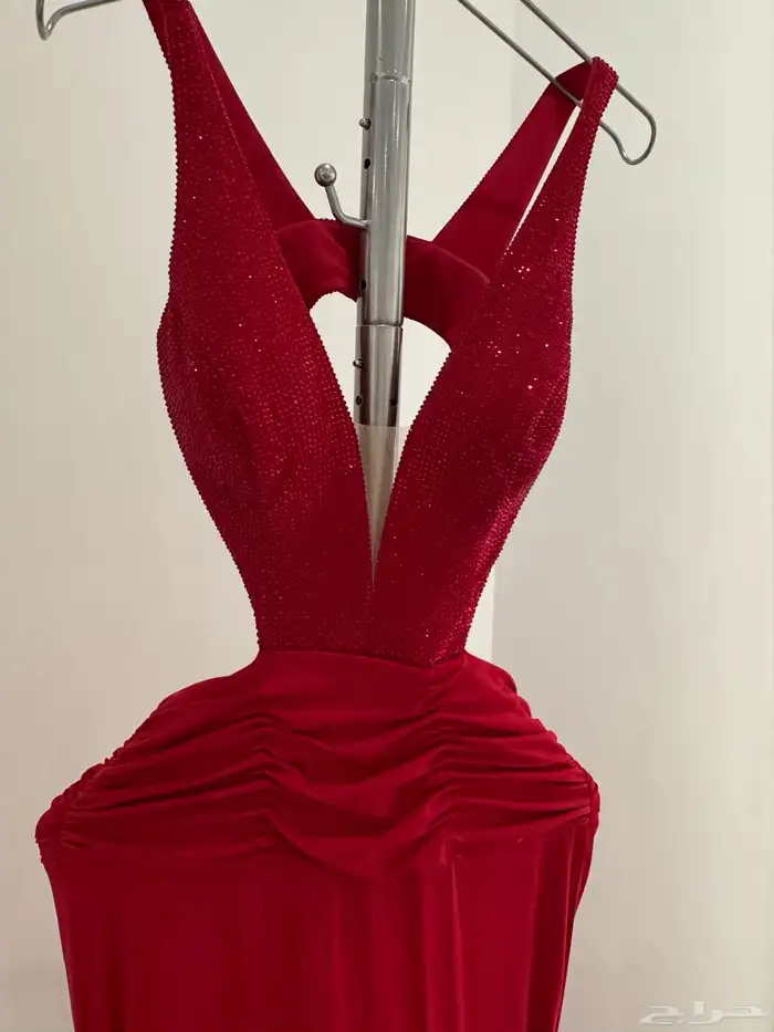 فستان ماركه sherri Hill احمر 2