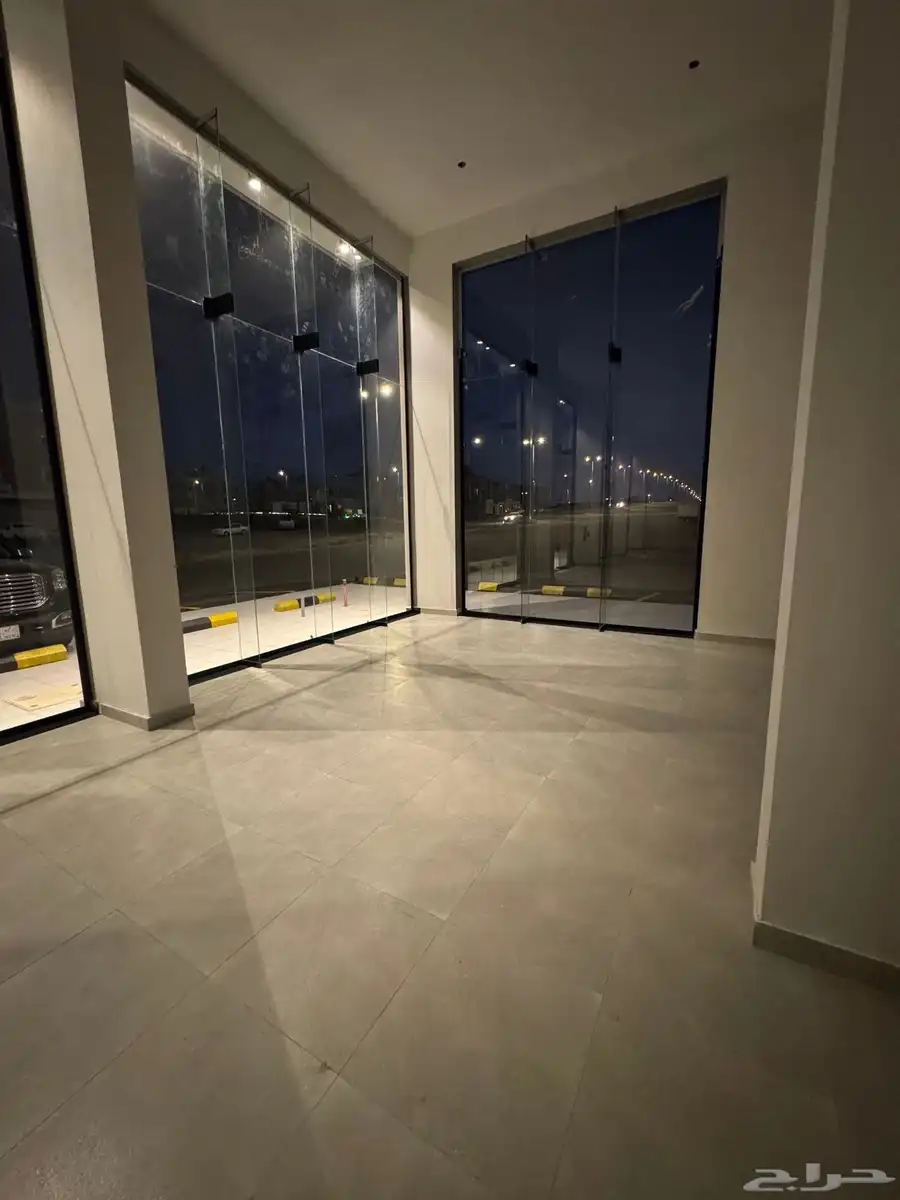 معارض للإيجار 4