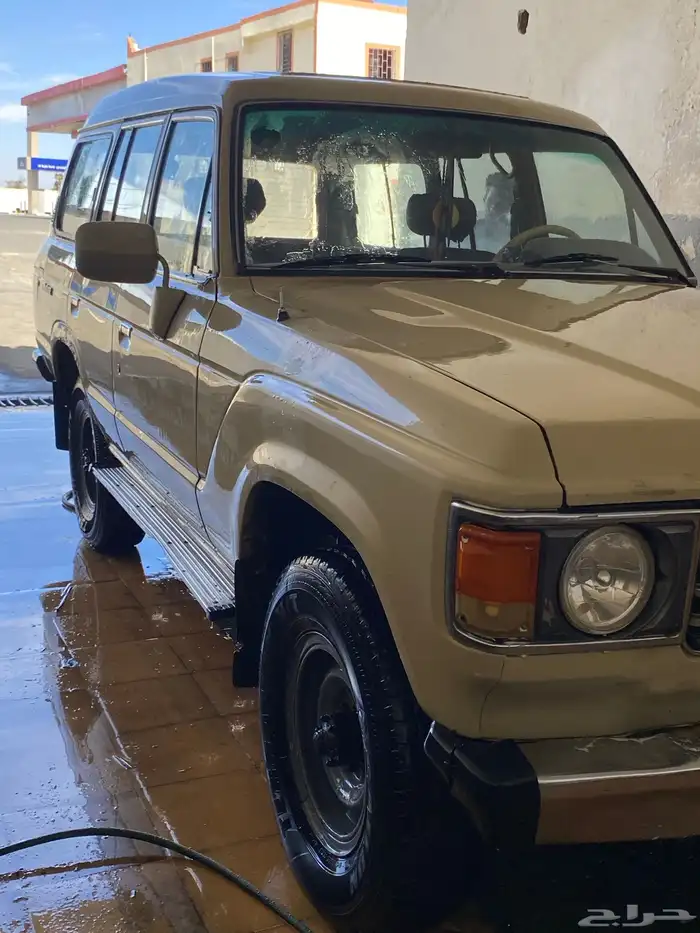 لاند كروزر 83 20