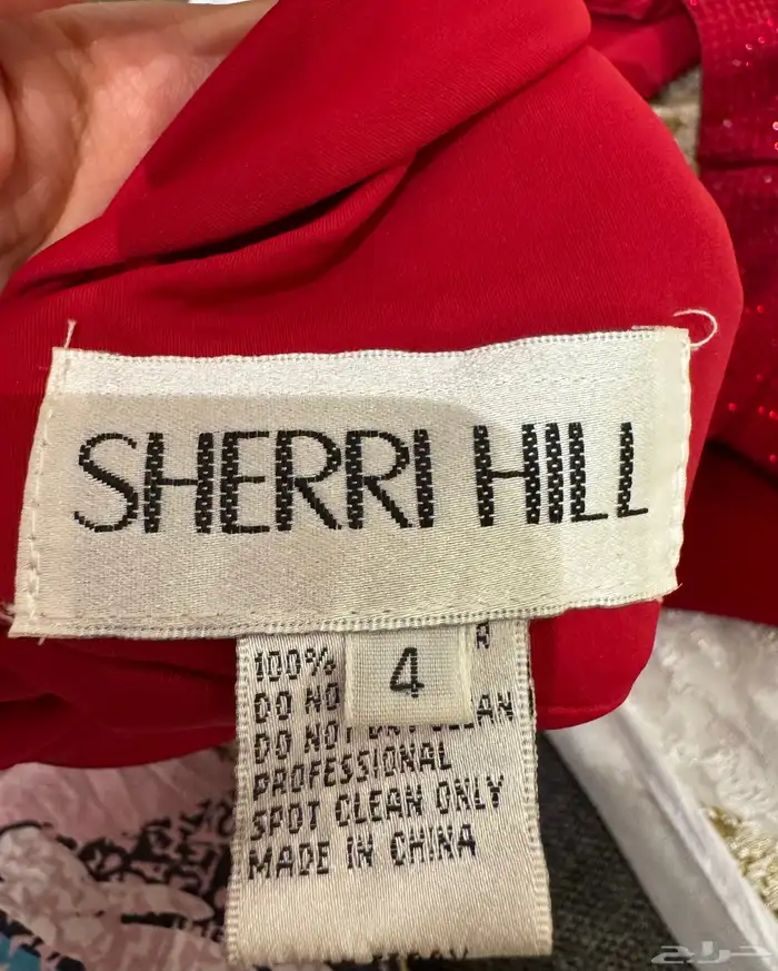 فستان ماركه sherri Hill احمر 0