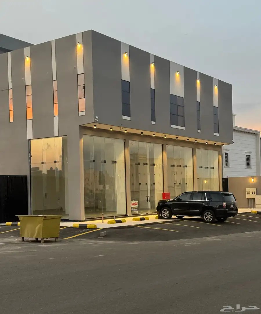 معارض للإيجار 1