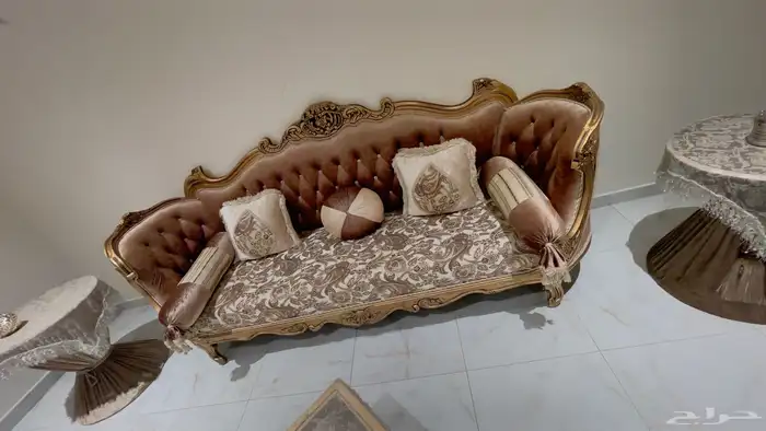 للبيع كنب رجال نظيف وجودة عالية 5