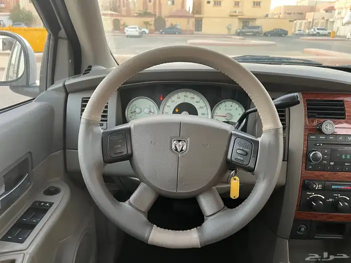 جيب دودج درانجو دبل موديل 2009 بدي وكالة صيانة بالكامل 39