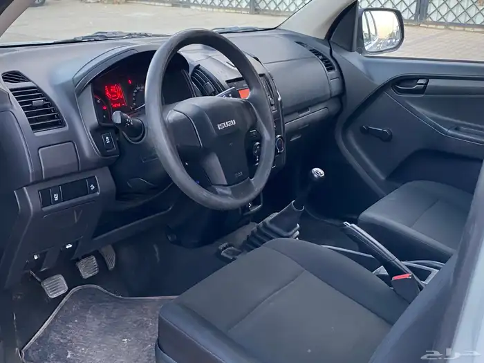 ايسوزو ديماكس غمارتين 2019 6