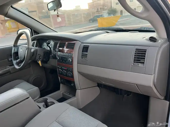 جيب دودج درانجو دبل موديل 2009 بدي وكالة صيانة بالكامل 30