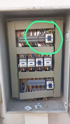 صلح ثلاجات المركزية و غرف التبريد و التجميد 2