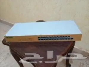 جهاز سيرفر خادم وسويتشات شبكة حاسب آلي 1