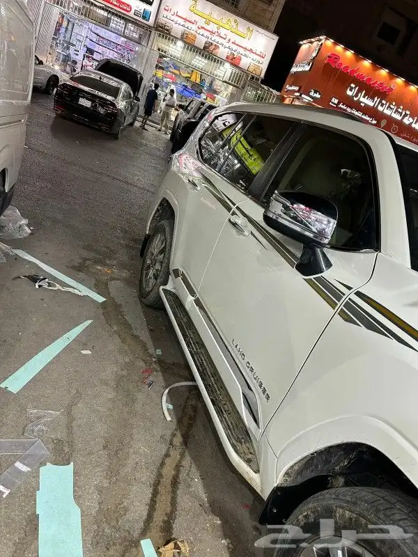 صدمات لاند كروزر استندر وكاله 2022 3