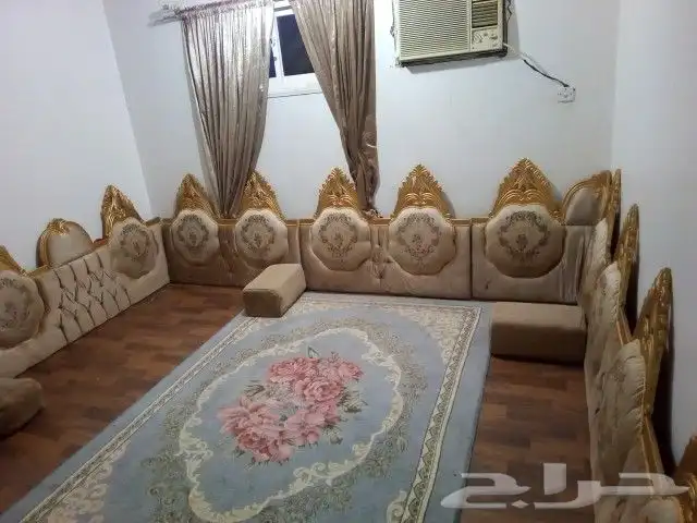 كنب للبيع أربع في اربعه 3