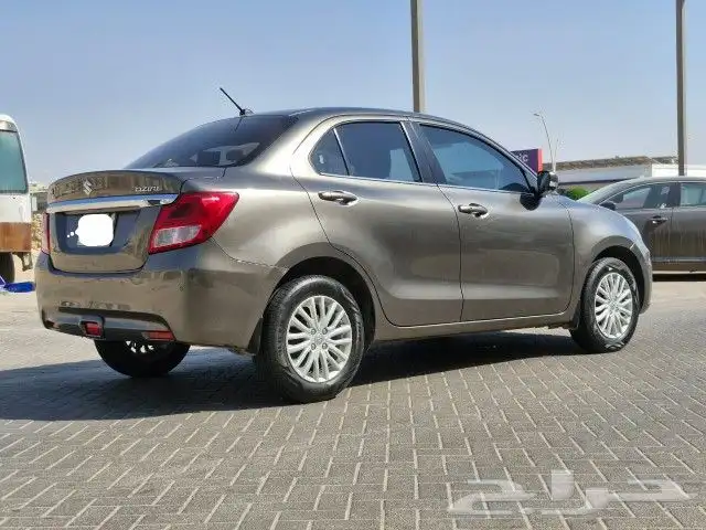 سوزوكي ديزاير 2023 2