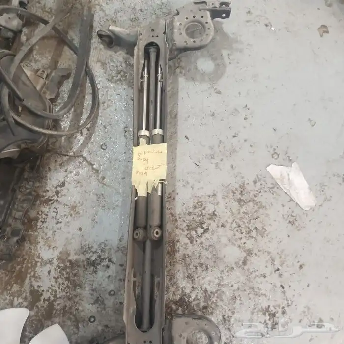 قطع يارس كمر يارس 23 أو 24 0
