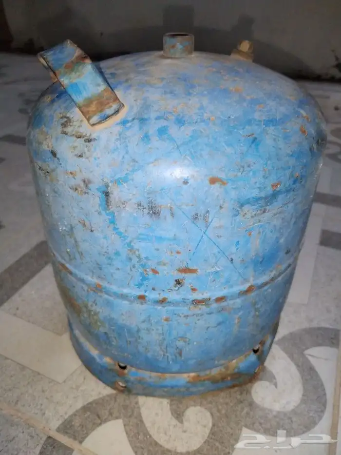 دافور اسطوانه غاز مستعمله إيطالي قديمه 0