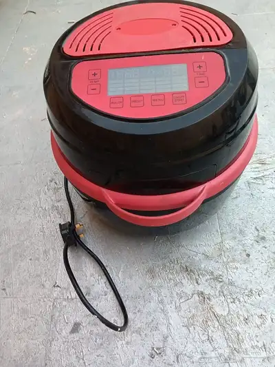 للبيع قلاية هوائيه 0