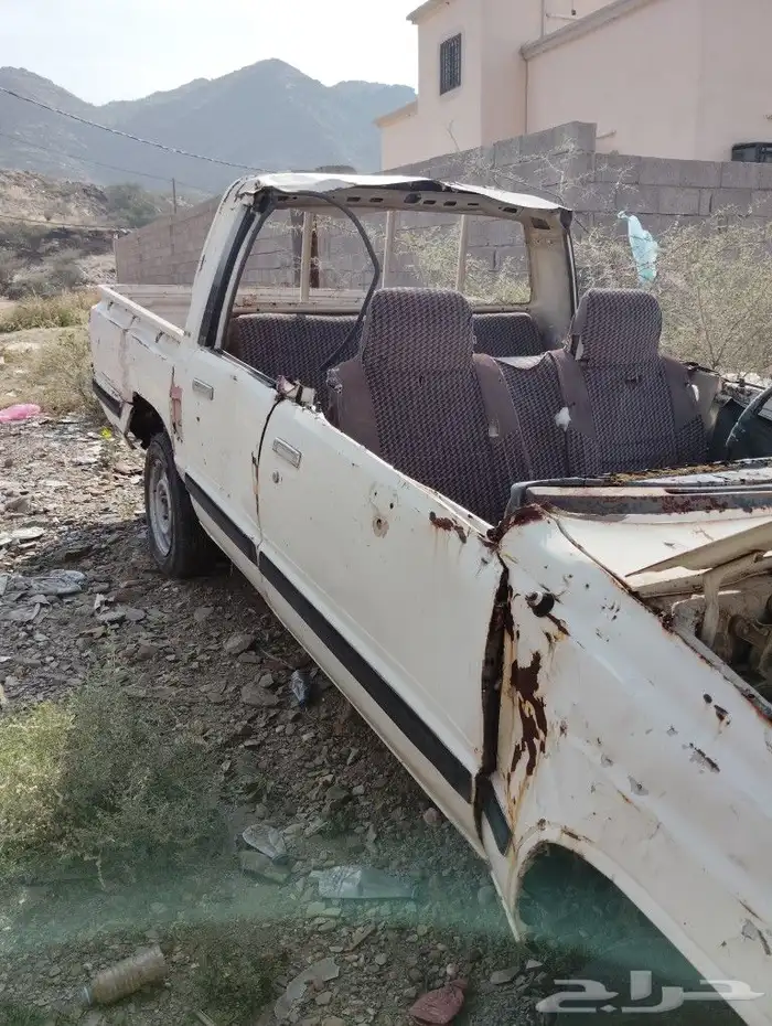هيلكس 1985مسقط 4
