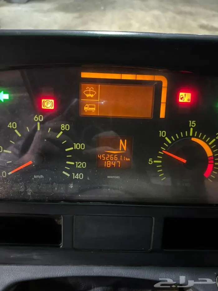 اكتروس 4x4 مدبل موديل 2001 2