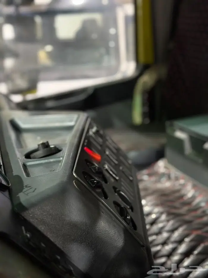 اكتروس 4x4 مدبل موديل 2001 3