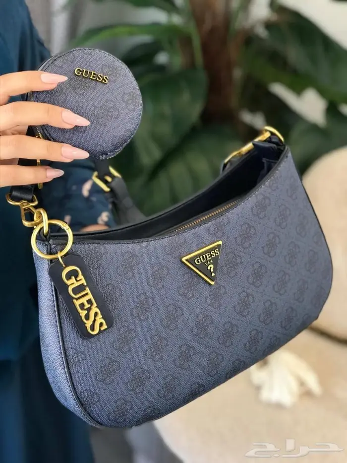 اكبر مجموعة شنط ماركة قيس جيس العالمية نفس اصلي درجة عاليه 4