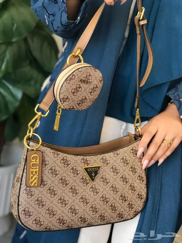 اكبر مجموعة شنط ماركة قيس جيس العالمية نفس اصلي درجة عاليه 5