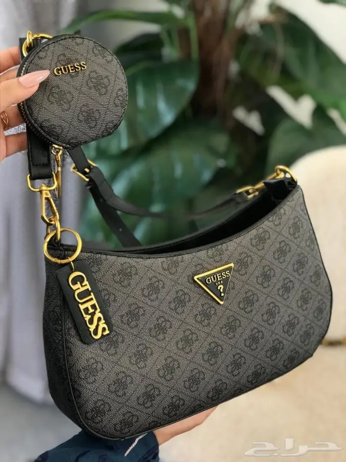 اكبر مجموعة شنط ماركة قيس جيس العالمية نفس اصلي درجة عاليه 6