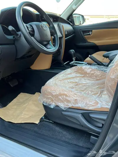 تويوتا فورشنر GX2 بنزين 4x4 موديل 2024 15