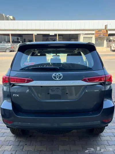 تويوتا فورشنر GX2 بنزين 4x4 موديل 2024 18