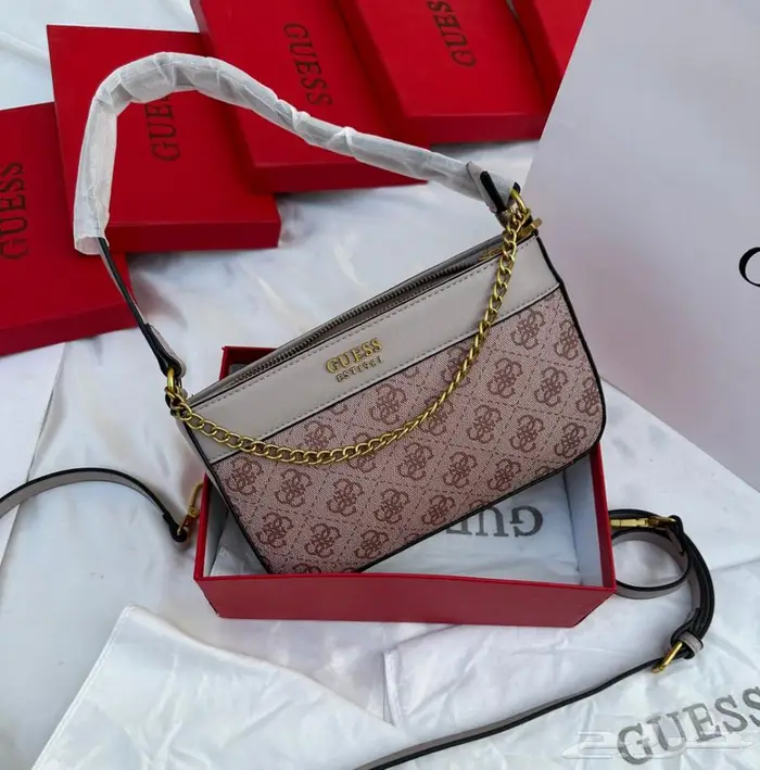 شنطات جيس اشكال جديدة عدة موديلات منوعة شنطة ماركات جص GUESS 8