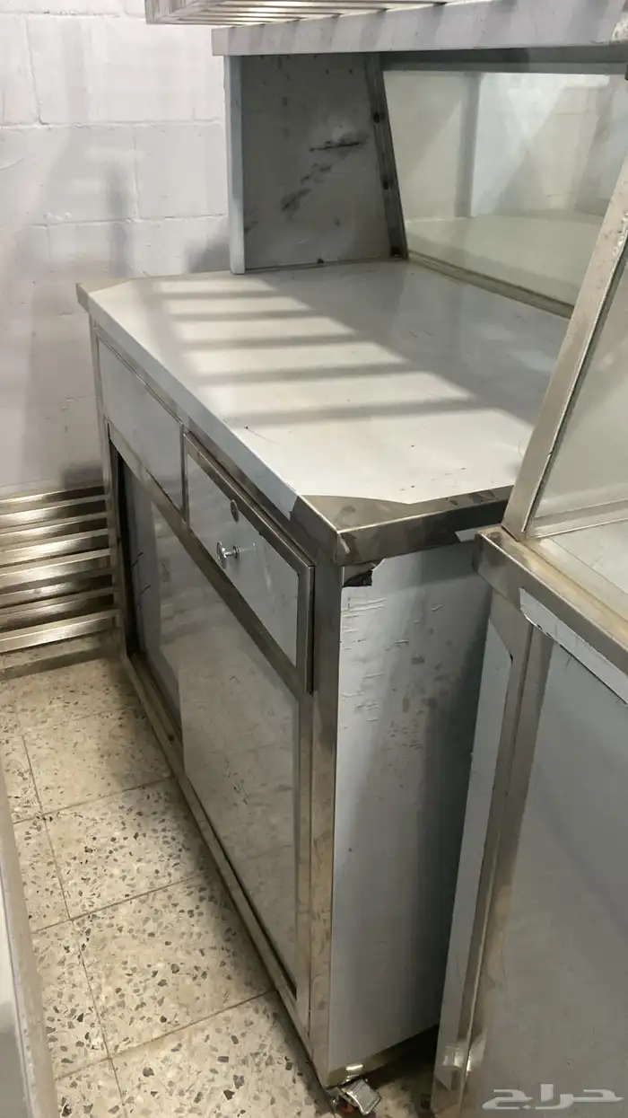 طاولات مطاعم 6