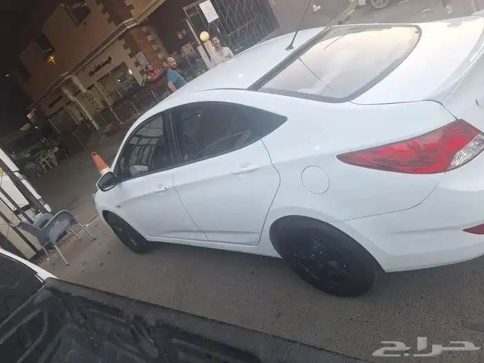 اكسنت مديل 2014 مفحوص مجدد العداد تقربيت328قابل لزيده ا 3