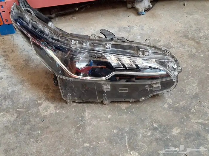 شمعة فورشنر 2021 _ 2024 اصليه ( يمين ) 0