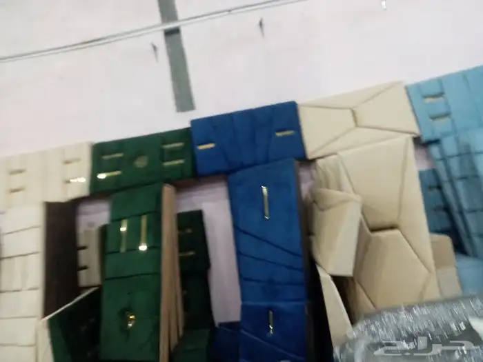 محل مفروشات 33