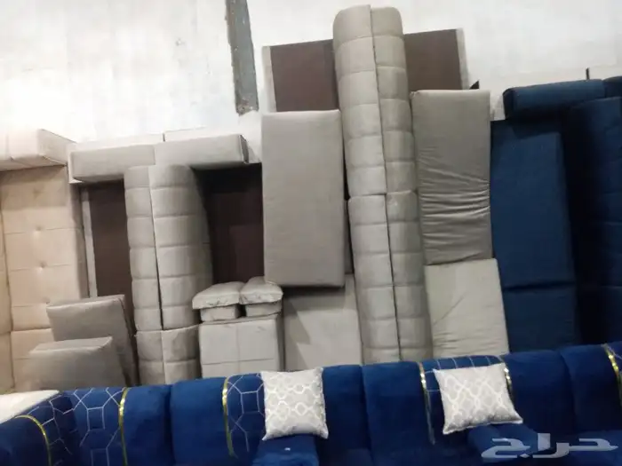 محل مفروشات 22