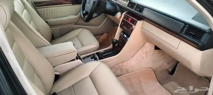 1994 MERCEDES E420 17