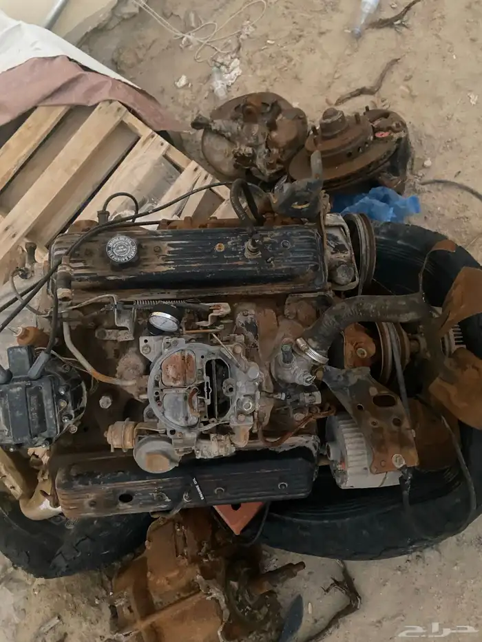 مكينة ثمانية سلندر بنزين 305 مع الدينامو سلف وعلبة الباوار 6