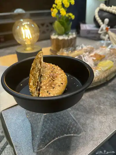 كليجا ملكي دبس وشعبي ومعمول فاخر وطازج 3
