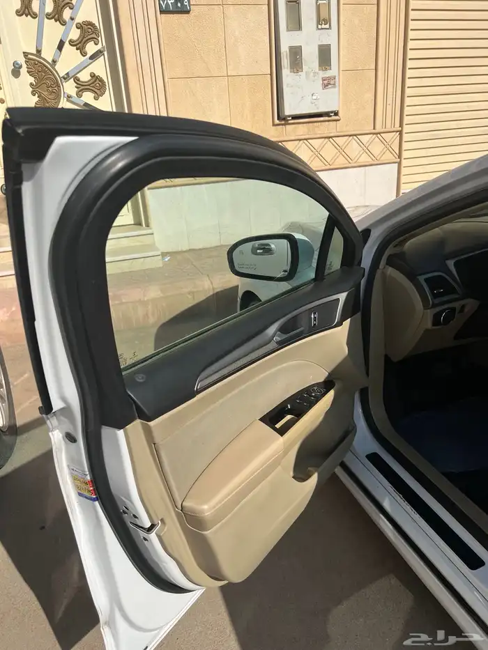 فورد فيوجن 2015 4