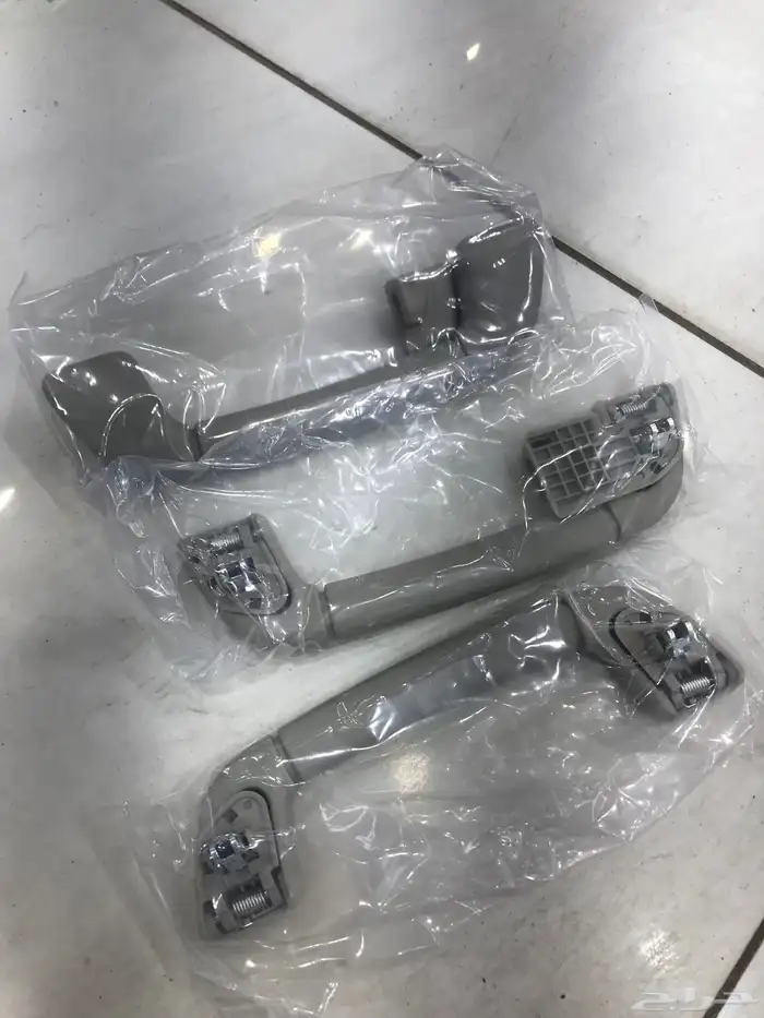 مسكات سقف كامري 2011 بيج 1