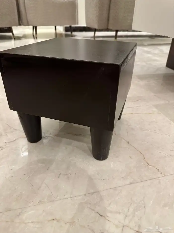 طاولات تقديم لجلسة أرضية 1