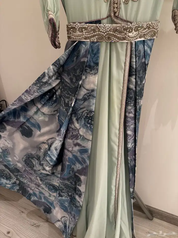 فستان   قفطان مغربي  من براند سلمى بن عمر 2