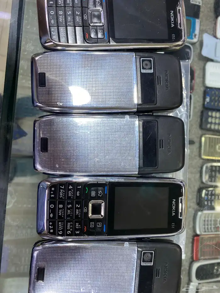 جوالات نوكيا قديمة نديمك وبلاك بيري الأصلي 14