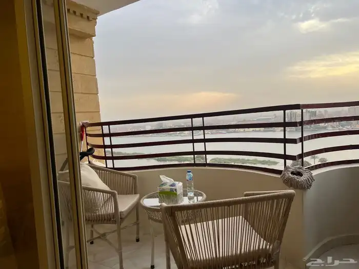 شقة بالقاهرة على النيل للبيع او للإيجار 8