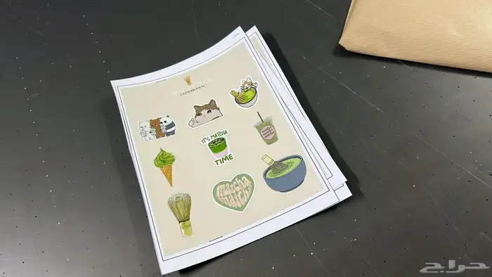 طباعة استيكرات لاصقة ومغناطيس 1