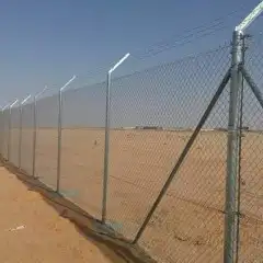 تركيب شبك مجلفن ملاعب كرة مزارع جدران 4