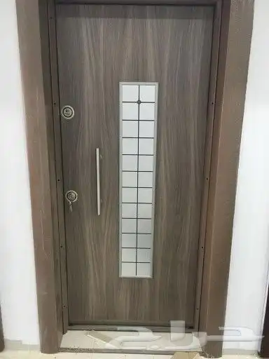 عدد 35 باب نظيفه جدا 10 ابواب جديده. و25 باب مستعمله ونظيفه 2
