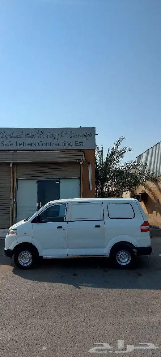 فان سوزوكي موديل 2017 (( الايجار شهري و اسبوعي)) 3