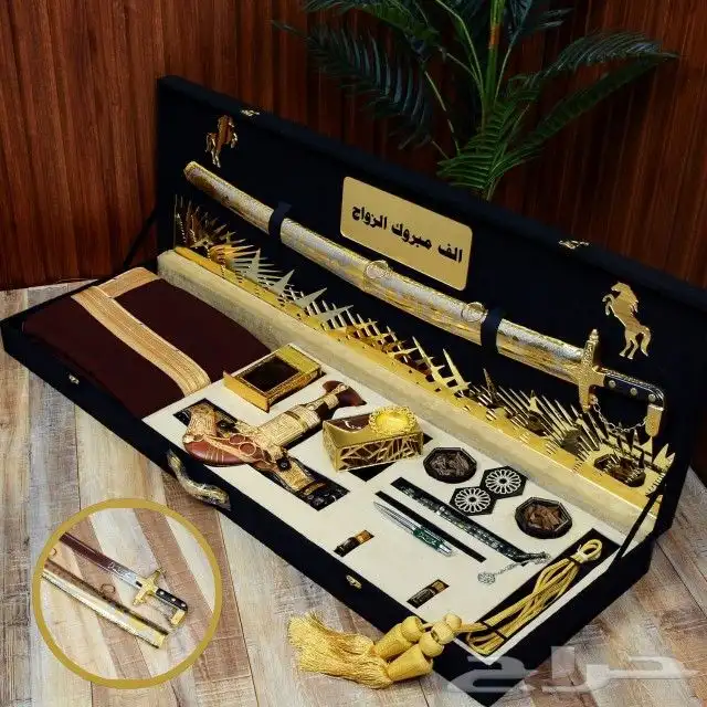 بوكسات ملكيه رجاليه هدايا مناسبات هدايا الشيوخ بوكسات تقاعد 3