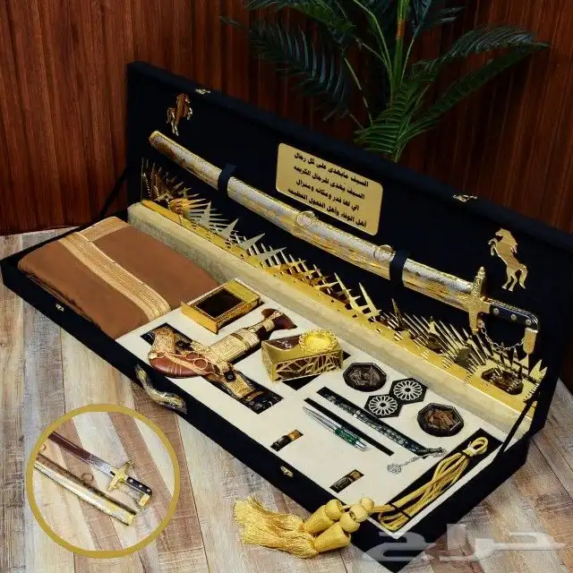 بوكسات ملكيه رجاليه هدايا مناسبات هدايا الشيوخ بوكسات تقاعد 0