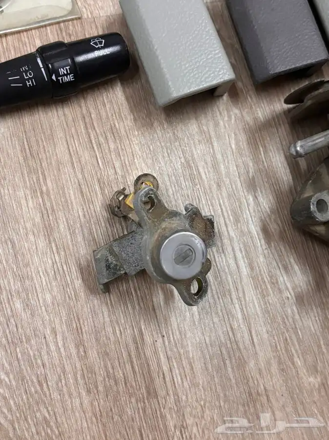 قطع غيار كامري من 2003-2006 2