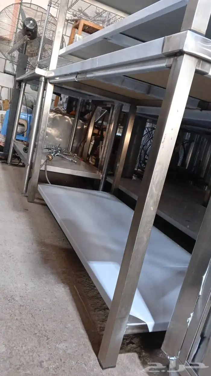 طاولات مطاعم 13