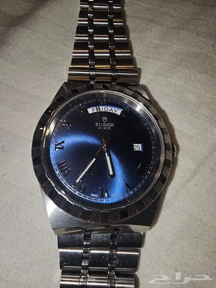 ساعة تودور 10