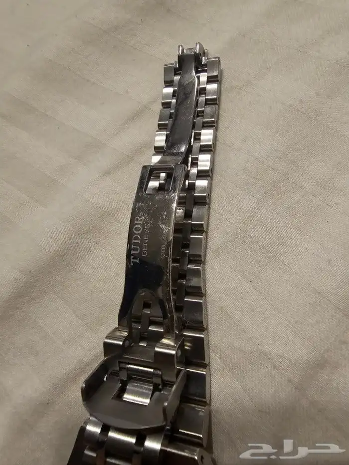 ساعة تودور 6